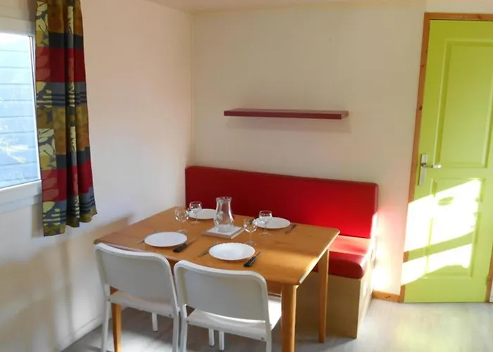 Kemp Confortable Pour 2 Avec Terrasse A - Api-1-52-336